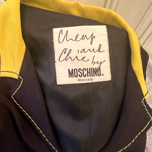 Moschino - Picture 5 of 5
